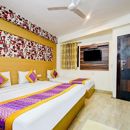 Hotel Sky View At Airport New Delhi Exterior photo