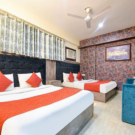 Hotel Sky View At Airport New Delhi Exterior photo
